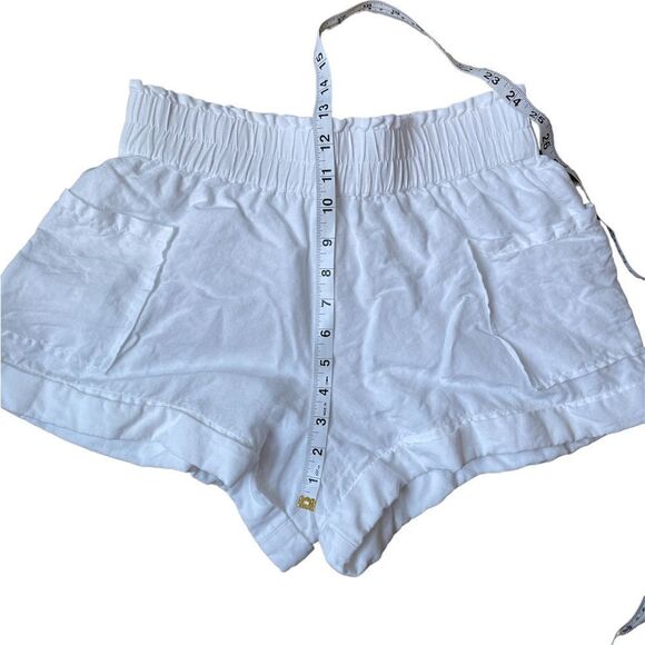 Show me Your Mumu Disilvio Shorts White Linen Size S NWOT - Picture 6 of 12